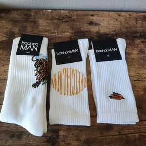 Tri-Pack Embroidered socks. Floral tiger/Official Seal/ Love flower